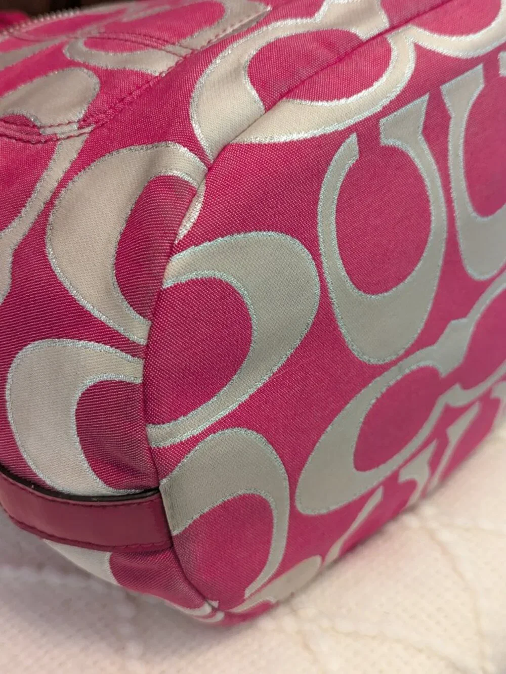Coach Poppy Bucket Bag Medium Pink, Cream & Silver Good Drawstring